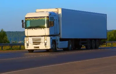 Konya ile Bornova Arası Öğrenci Eşyası Taşıma